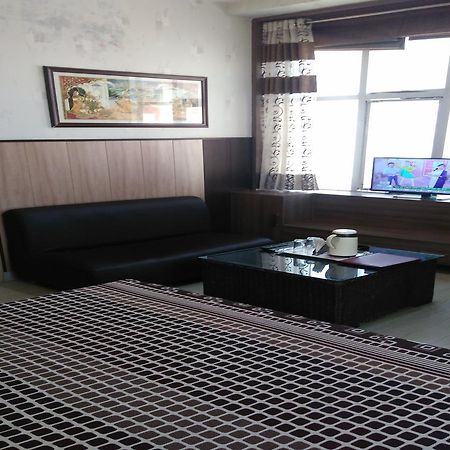 Hotel Desire Hisar Экстерьер фото